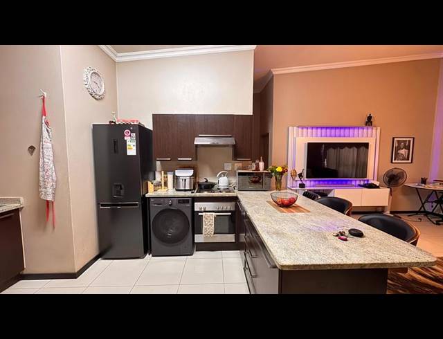 2 BEDROOM COMPLEX FOR SALE IN SOLHEIM